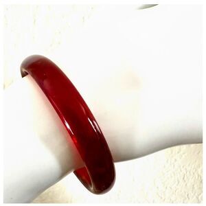 Vintage Cherry Amber Translucent Bakelite Bangle Bracelet